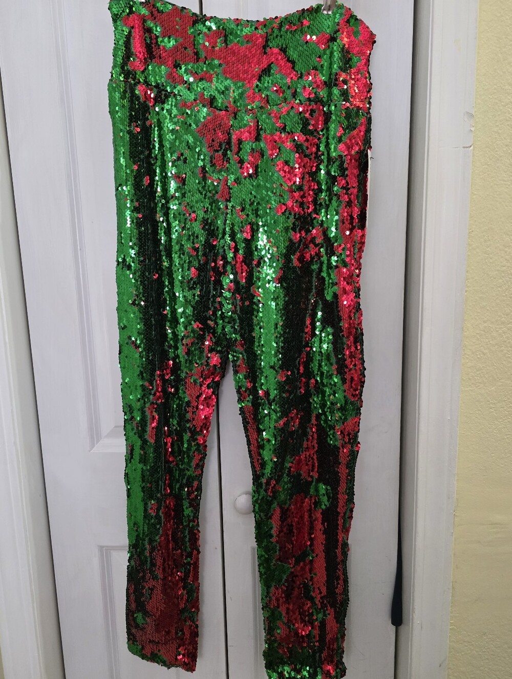 New Tipsy Elves Size L Sequined Leggings